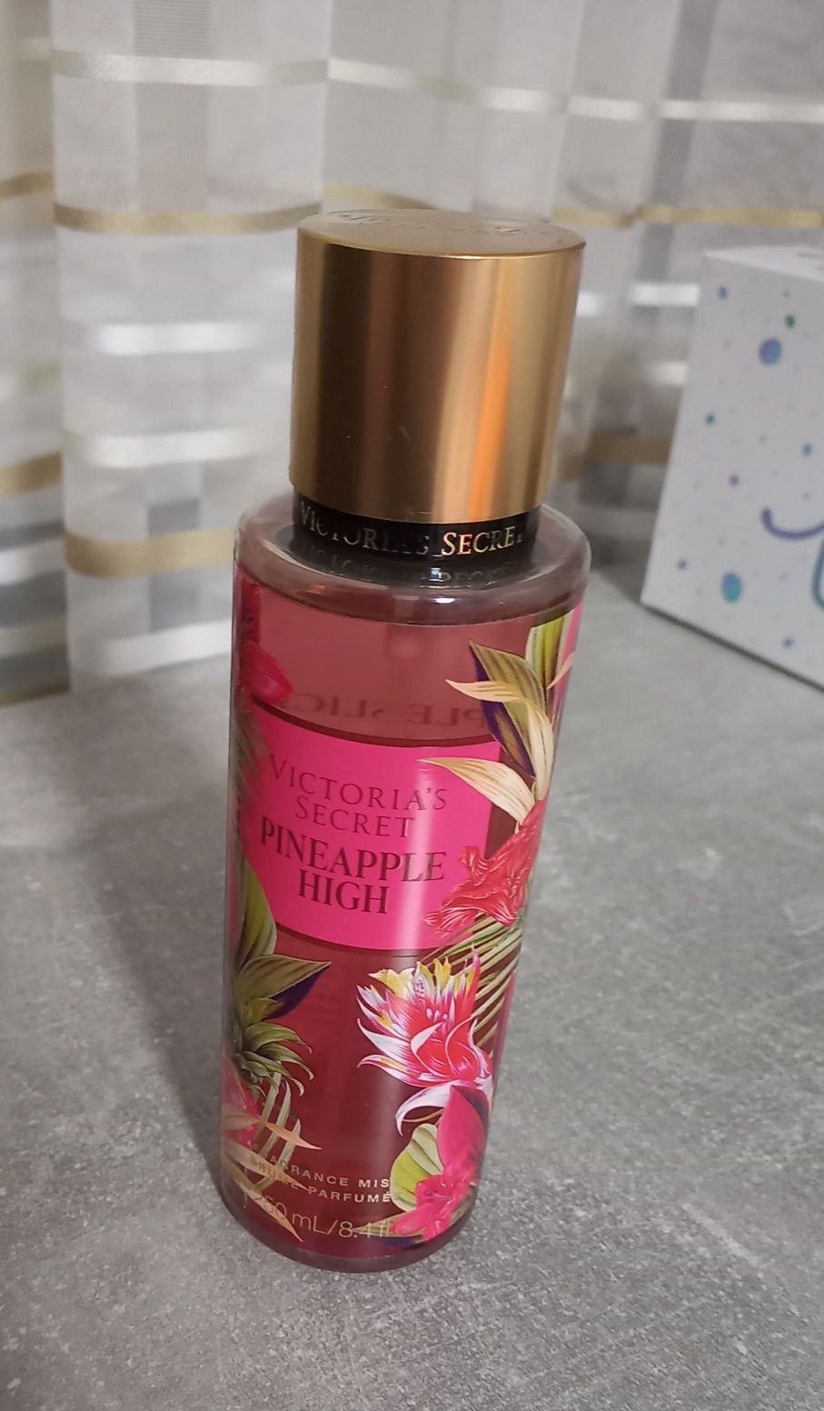 Парфюмированный мист для тела и волос Pineapple High Victoria’s Secret