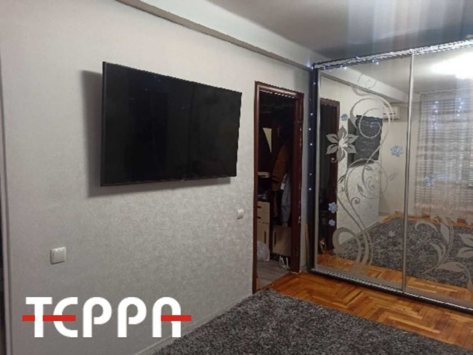 Продаж 3-кімнатної квартири, вул. Перемоги