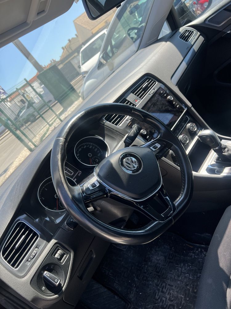 Vw Golf Variant Tdi - Caixa DSG - Financiamento