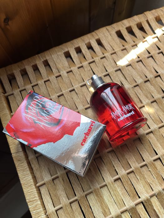 Perfumes novos amor amor