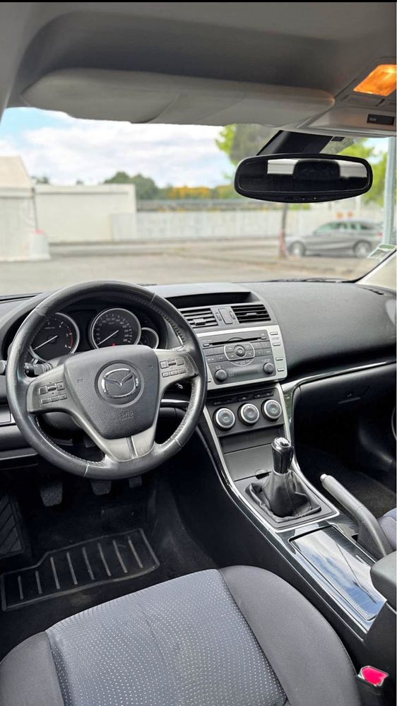 Mazda 6 de 2009 com 140cv