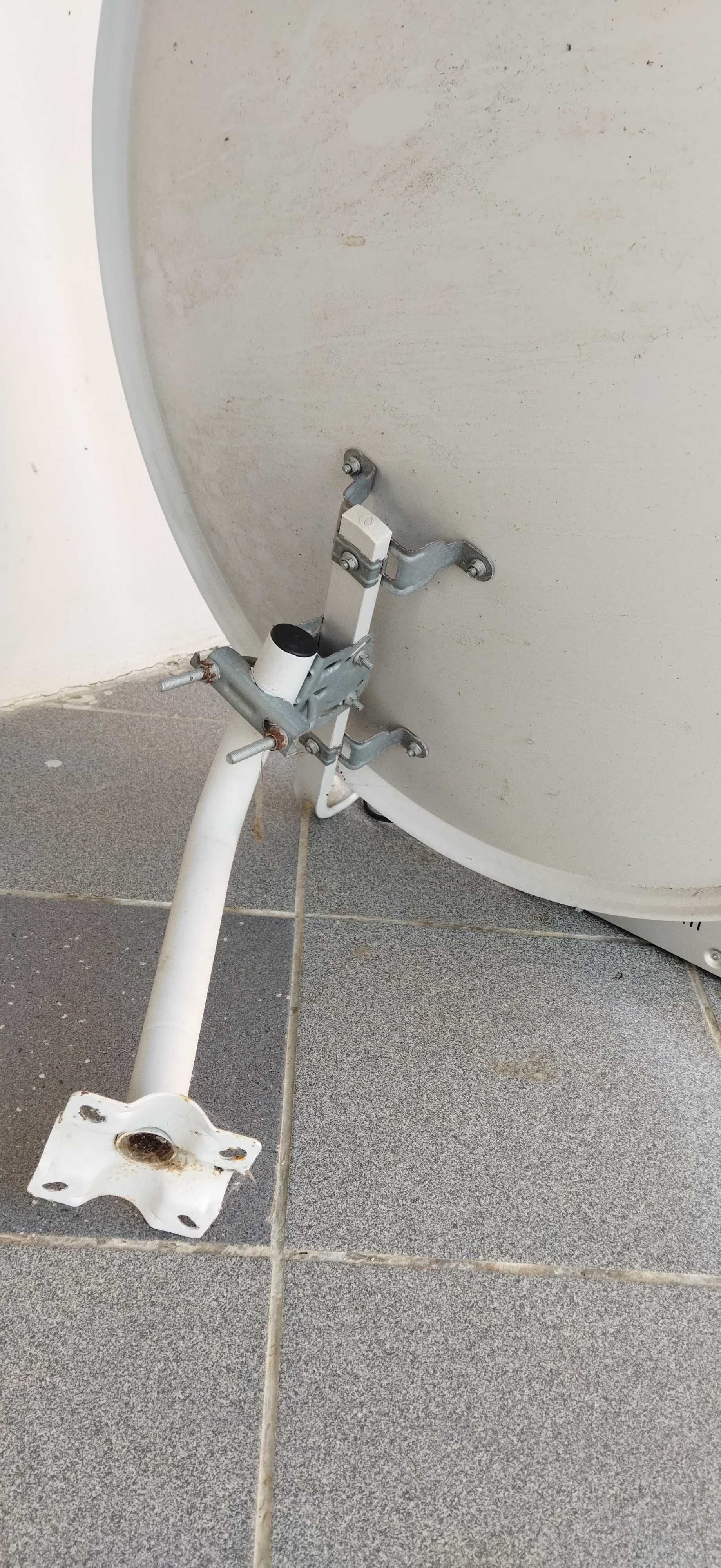 Kit- receptor+ antena satélite Golden Interstar