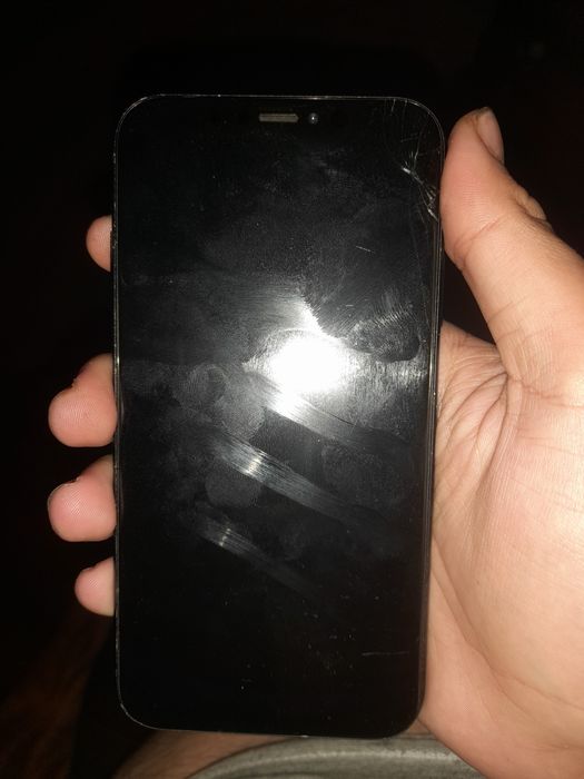 IPhone X e um XR para peças