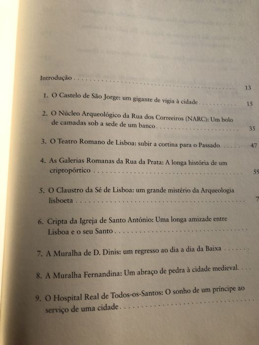 Livro “Segredos de Lisboa” por 2 arqueólogas. NOVO.
