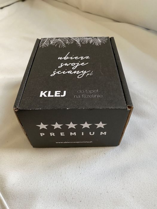 Klej do tapet premium od ubierzswojesciany.pl 135 gr 15 m2 ściany