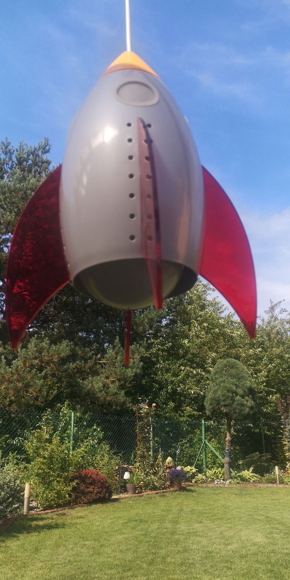 Lampa dziecięca rakieta.
