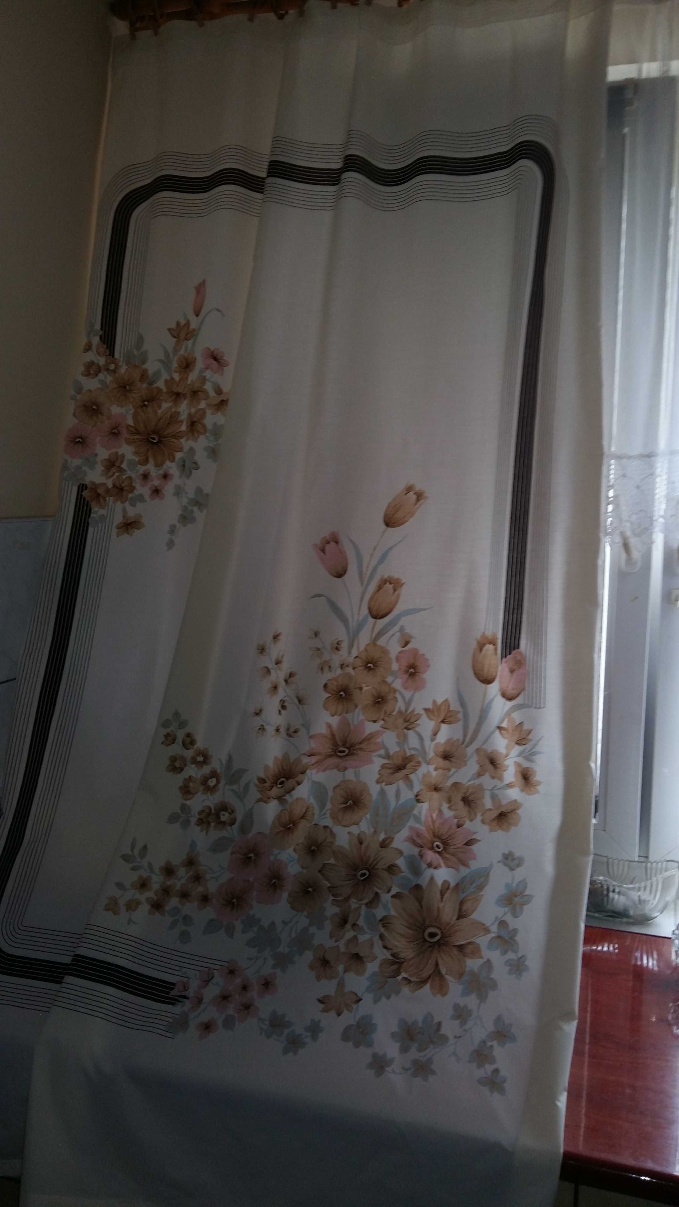 Zasłony angielskie w kwiaty  wys. 188cm
