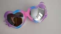 Piękne okulary przeciwsłoneczne dla dziewczynki serduszka lustrzanki
