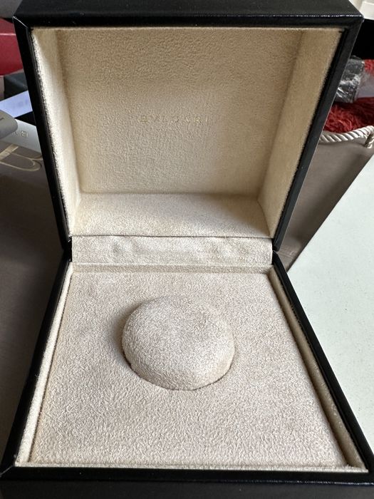 Коробка для браслета Serpenti