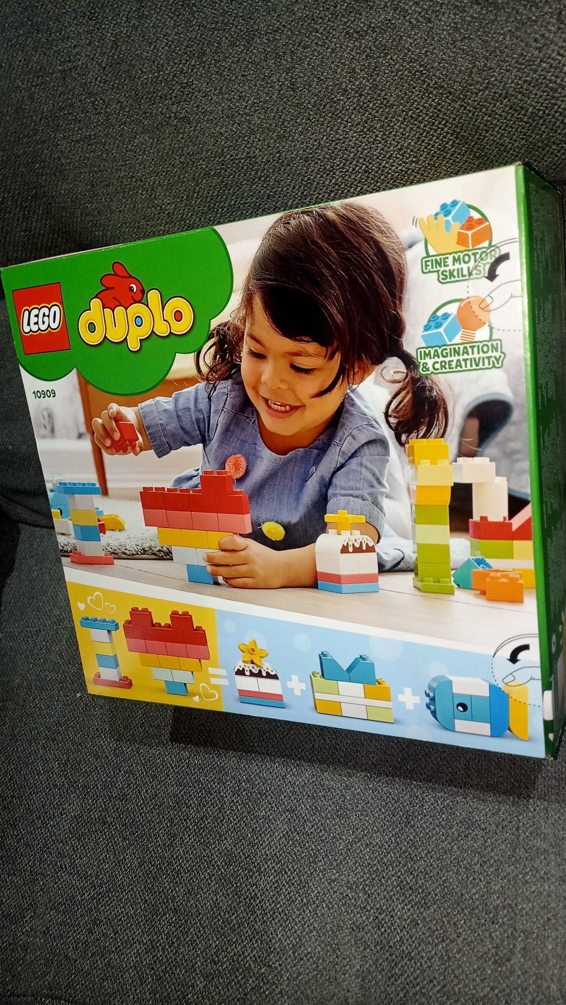 Nowe LEGO Duplo Classic Pudełko Z serduszkiem 10909