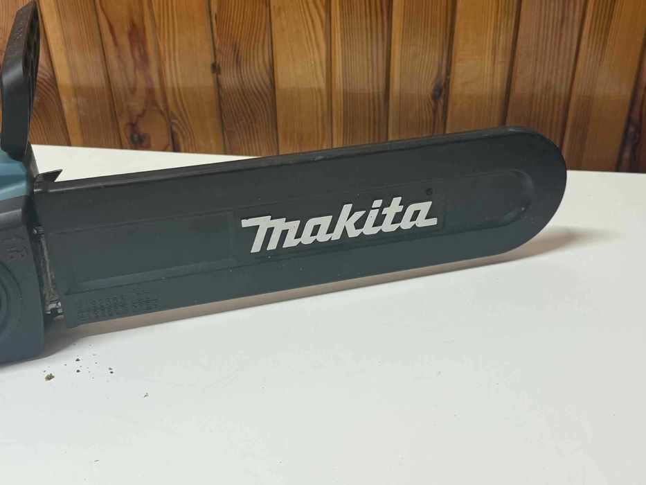 Piła elektryczna MAKITA U3541A