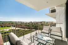 Apartamento T2 de luxo a 50m da praia, vendido mobilado