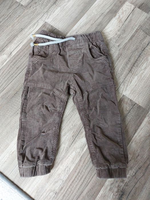 Sztruksy spodnie Next 92