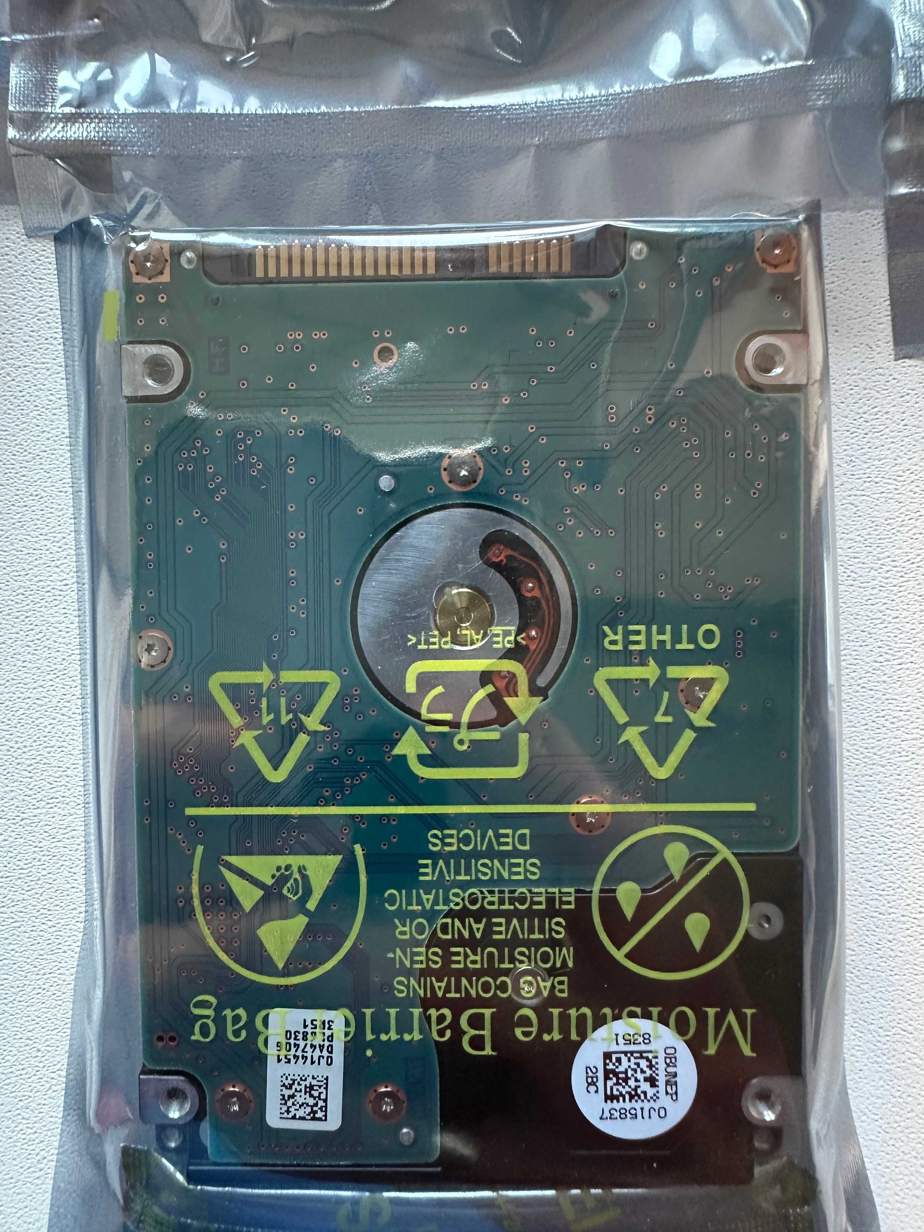 Жорсткий диск для ноутбука 2.5 HGST - 1000GB НОВіІ!!