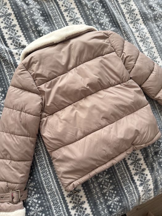 Куртка жіноча бежева