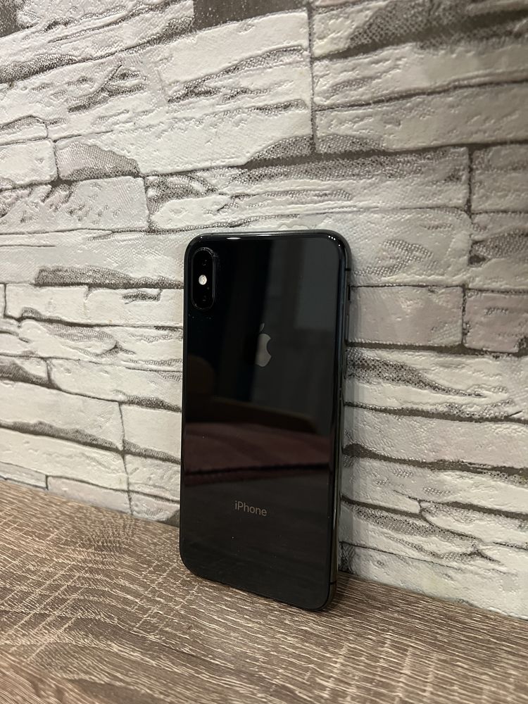 Продам Iphone XS 256гб