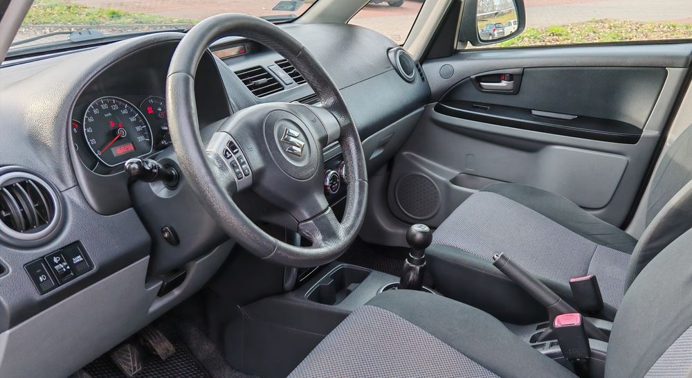 Suzuki SX4 1,5 benzyna 100 KM II właściciel od 14 lat ZADBANY!!!