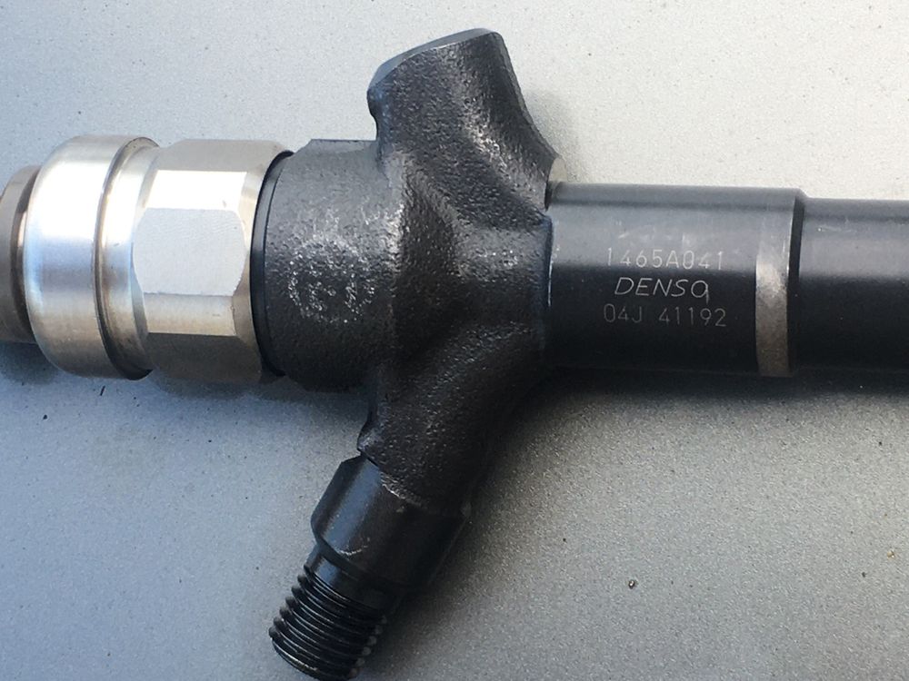 Injetores denso para mitsubishi stracar