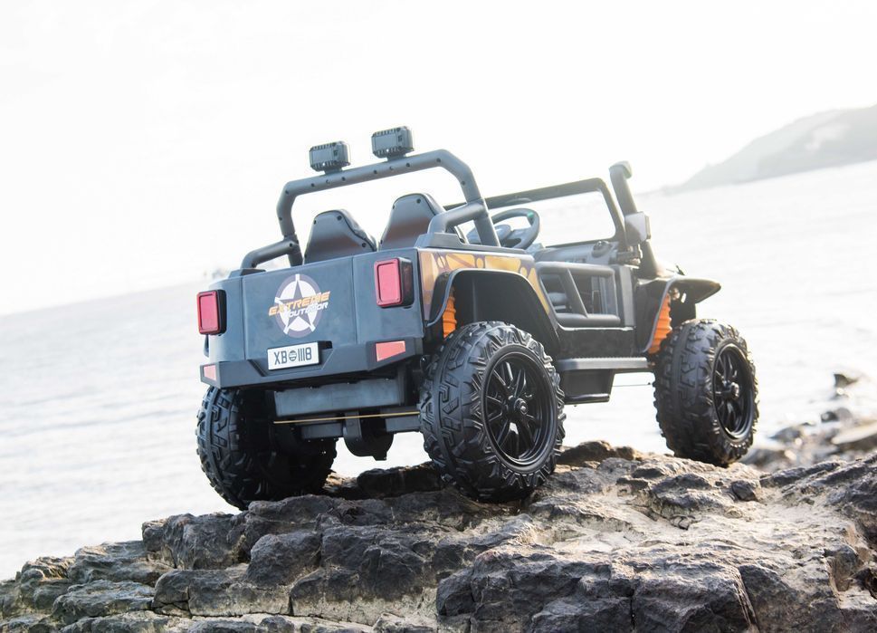 JEEP WRANGLER 4x4 Auto Samochód na akumulator DWUOSOBOWY Udźwig 100kg