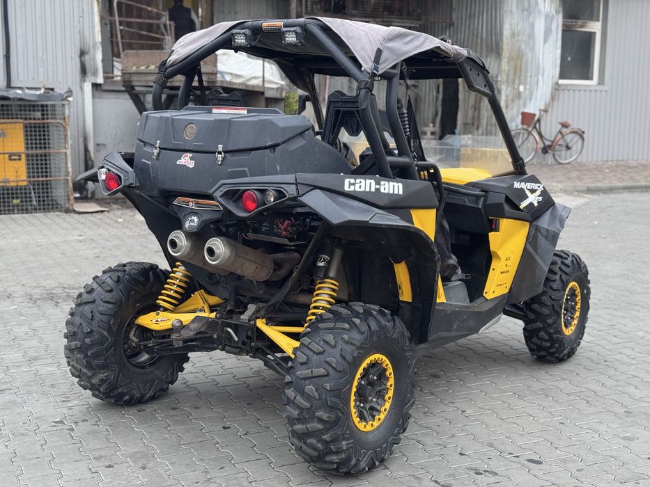 BRP Maverick 1000R