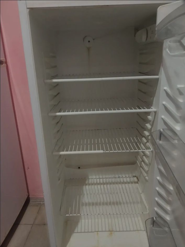 Рабочий холодильник Норд термос холодильник Nord без морозилки