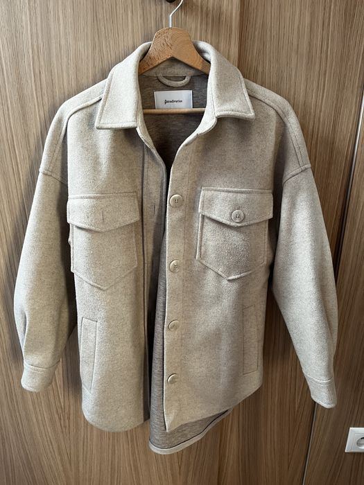 Stradivarius kurtka koszulowa bezowa nude xs 34 jesien wiosna