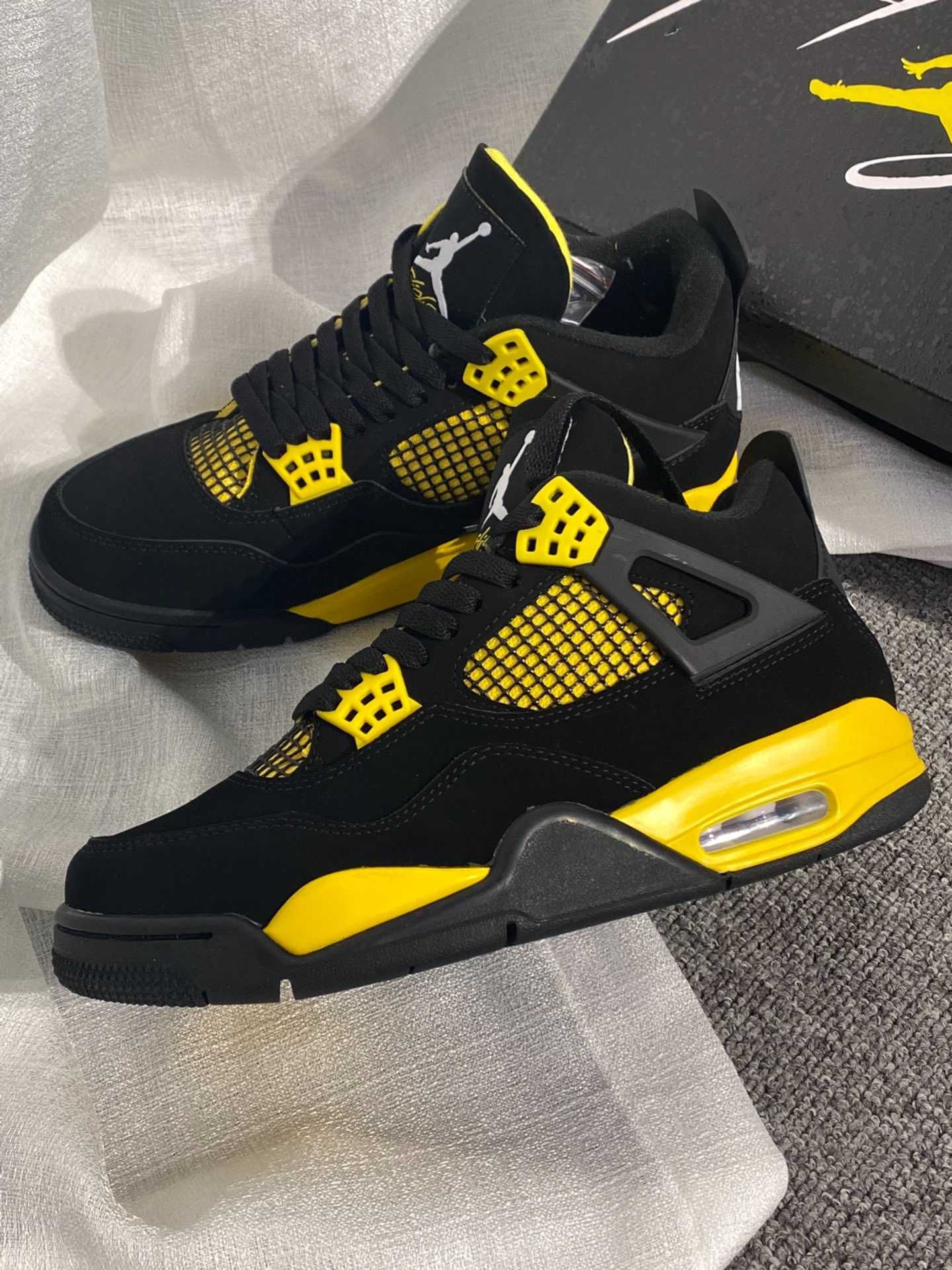 Grzmot czarny\Jordan 4\Nike\nowy UnisexTrampki.44