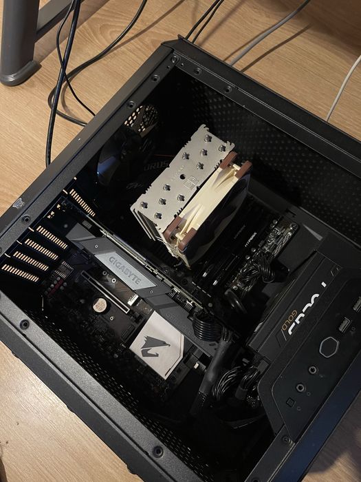 PC Gaming + Monitor BenQ Zowie XL | RTX 2070 | i5-9500F | 16GB RAM