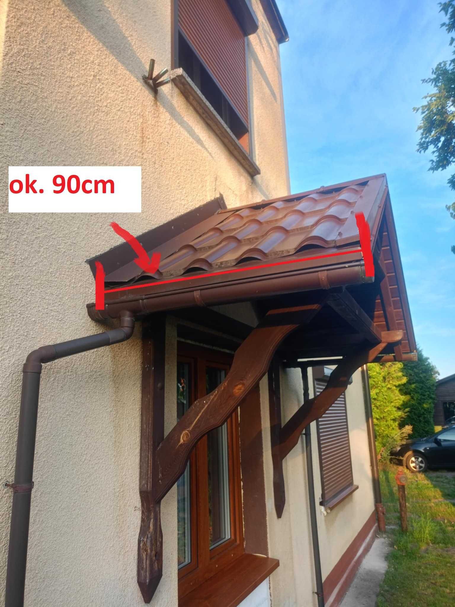 Daszek, dach nad drzwi