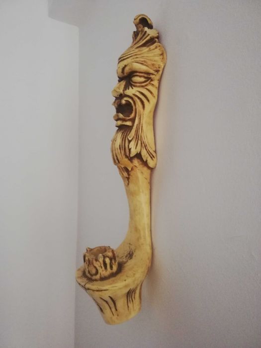 Máscara africana antiga, porta vela, por apenas 15 euros