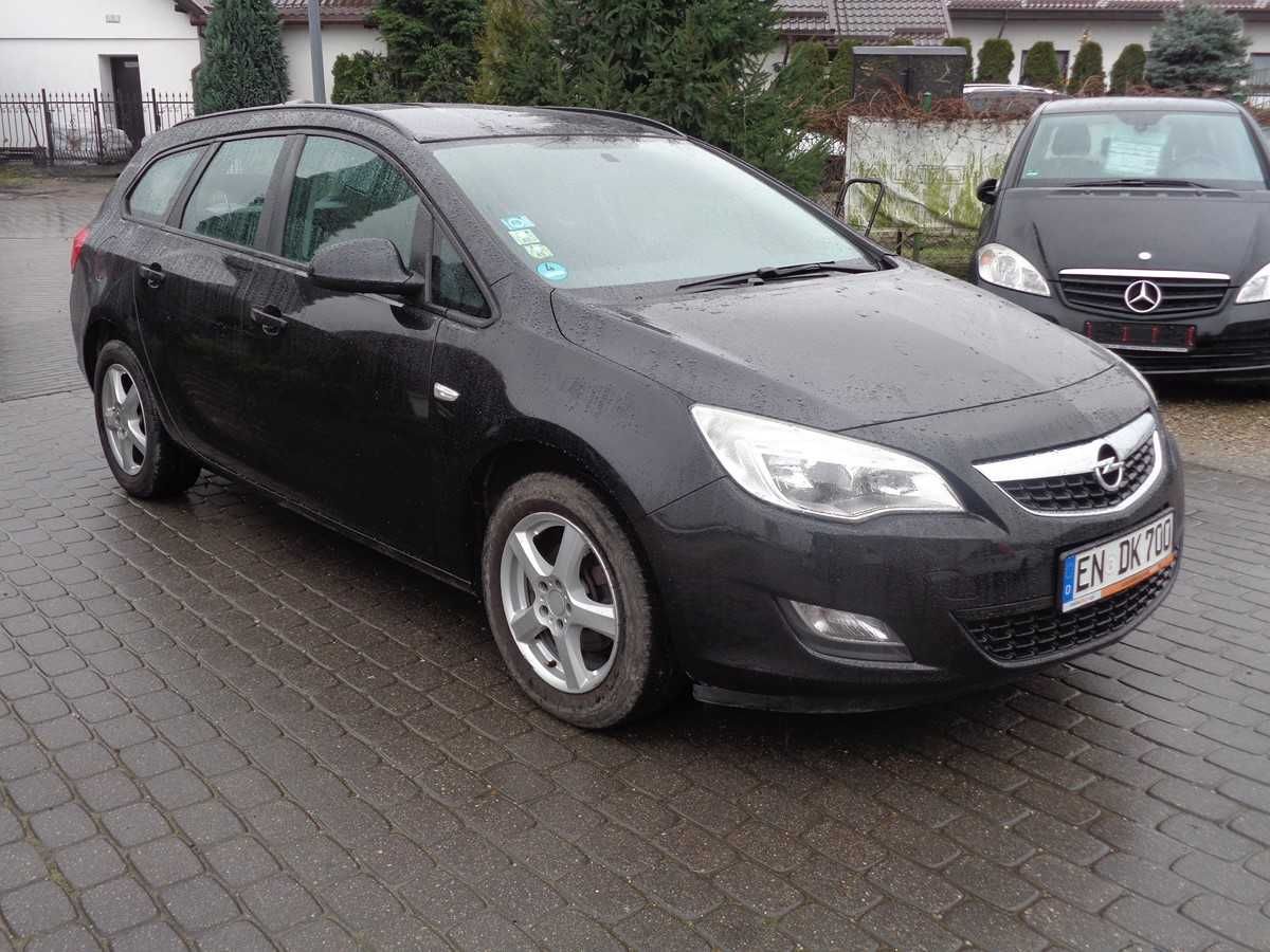 Opel Astra  1.4  1 Właściciel  Sprowadzona