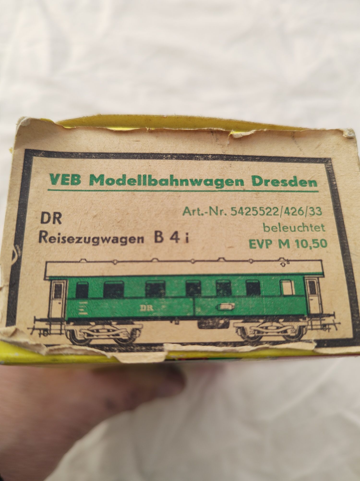 Wagon Drezno do kolejki H0