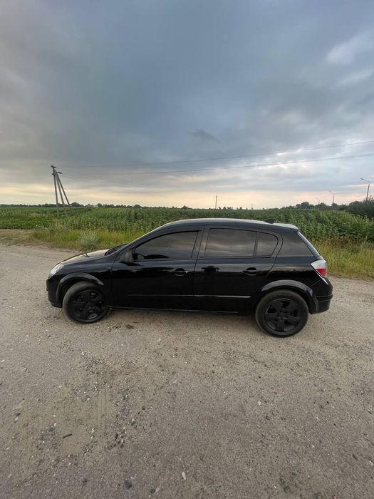 Opel Astra H 1.9 CDTI