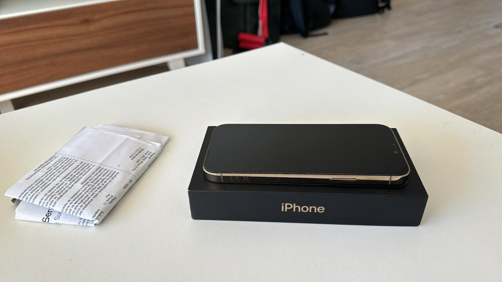 Vendo iPhone 12 Pro 128Gb Livre Gold Fatura de Compra