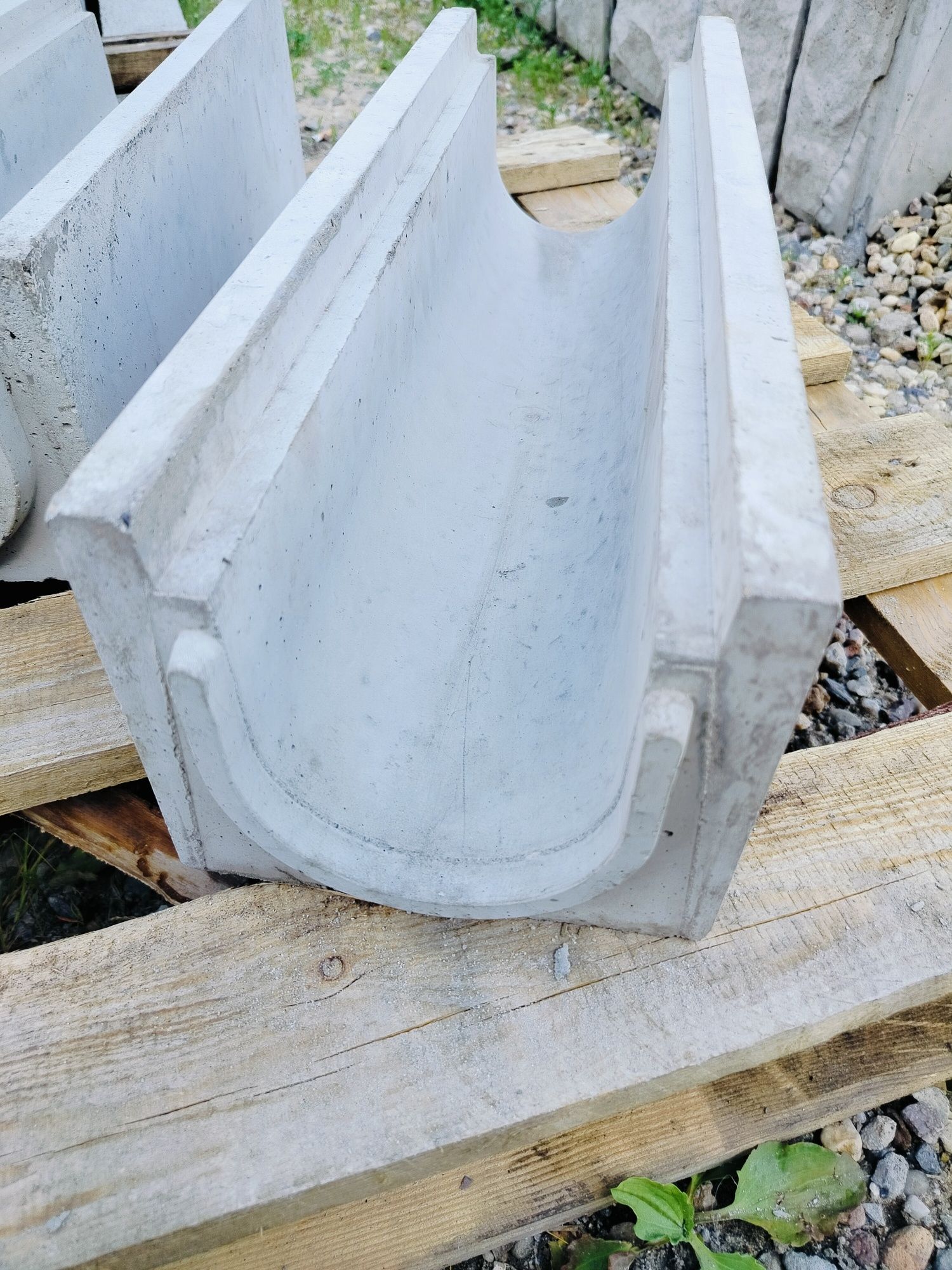 Odpływ liniowy  betonowy