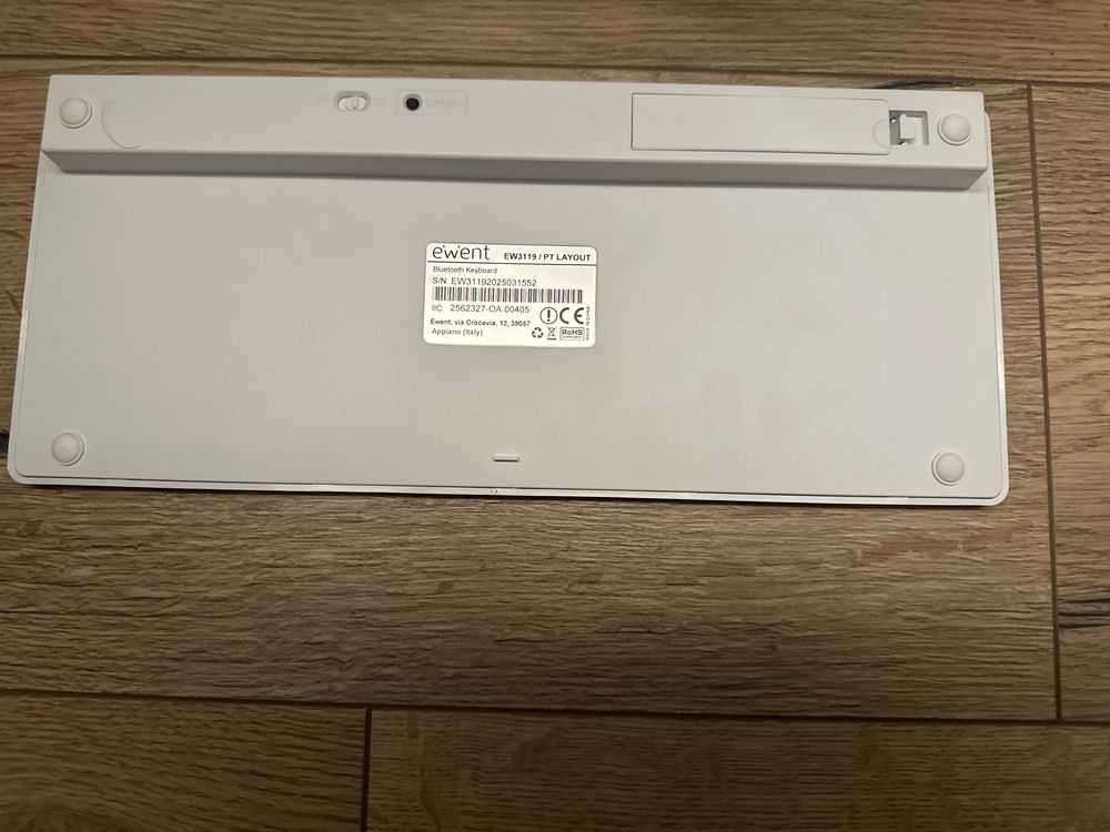Teclado compact Ewent NOVO
