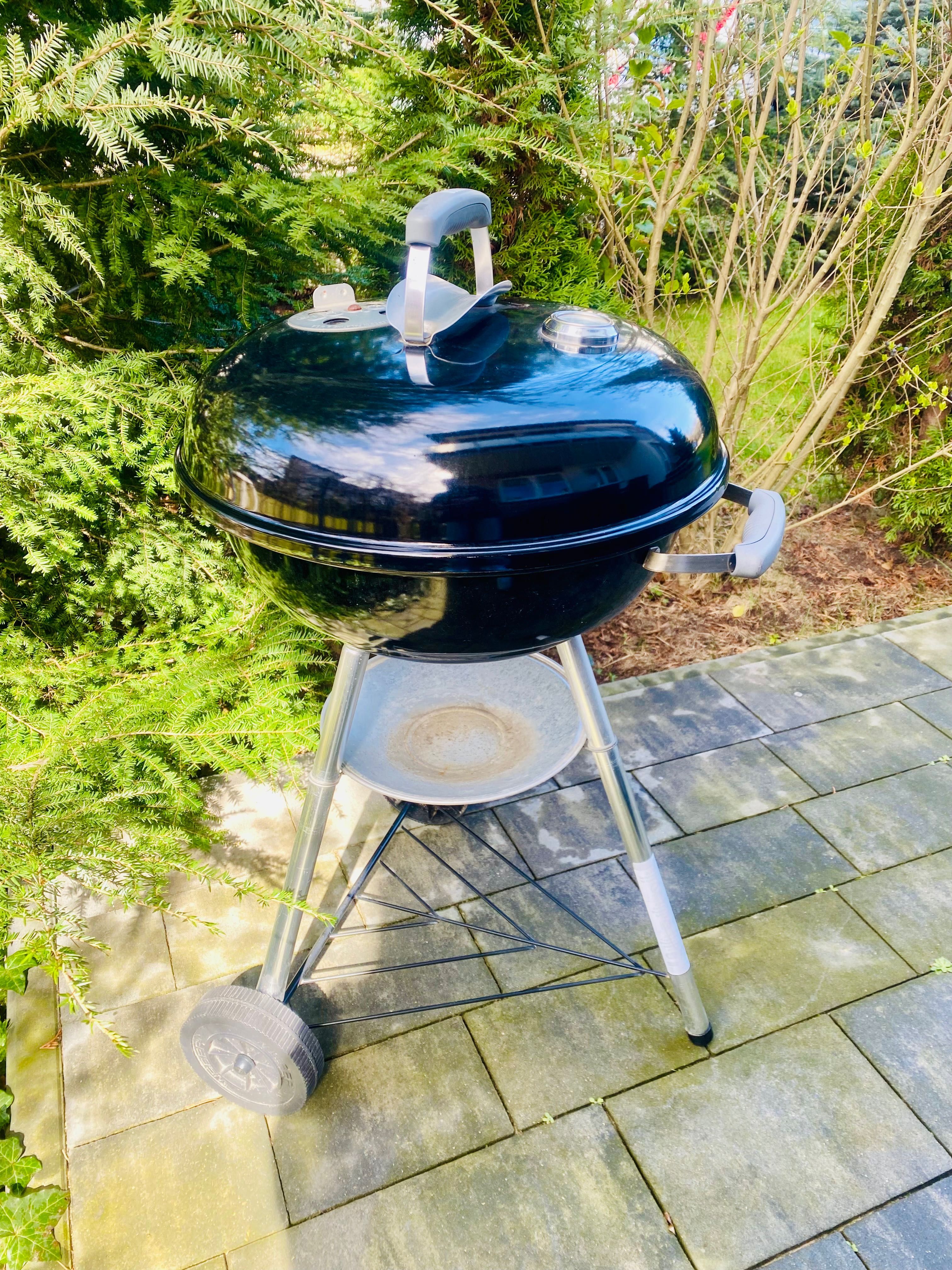 Grill węglowy Weber