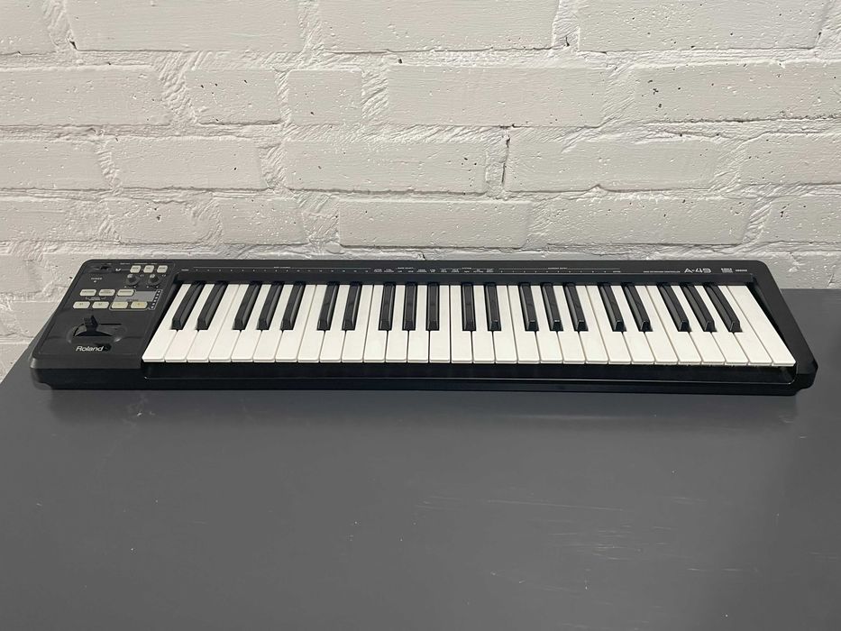 Midi клавіатура Roland A49 - 5000 грн