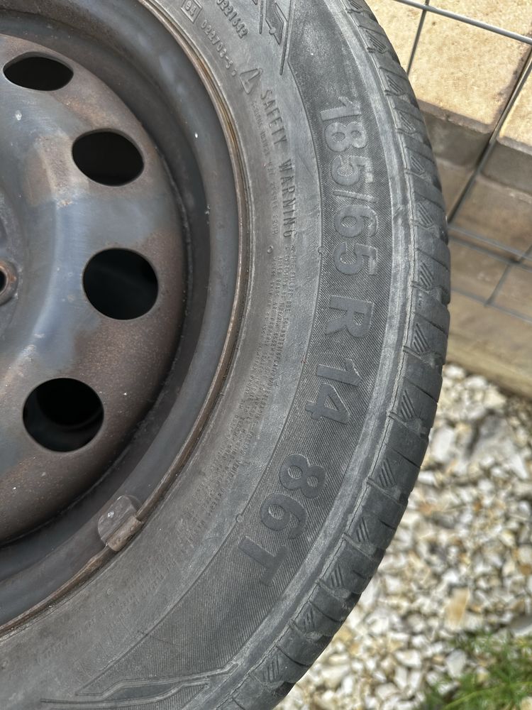 Felgi 14 4x108 Focus mk1 z oponami