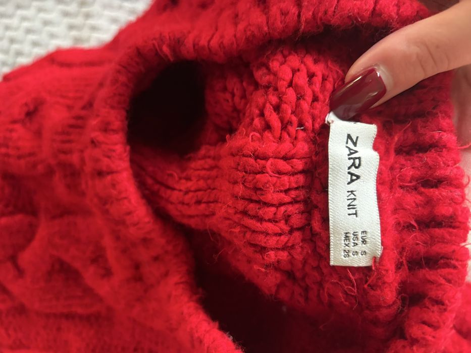 czerwony sweterek damski zara