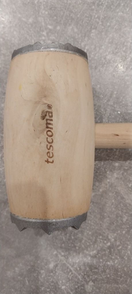 Дерев'яний молоток для відбивання tescoma