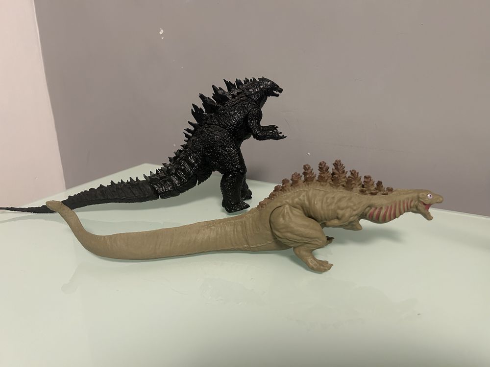 Godzilla NECA годзіла колекційна