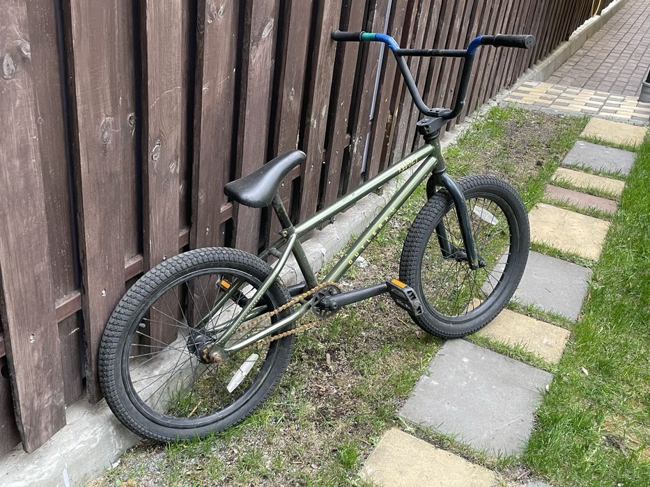 Велосипед bmx 20" outleap revolt 2021, хаки хаки