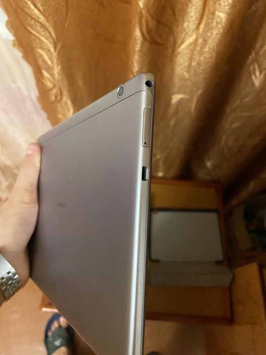 Планшет Huavei T3 10