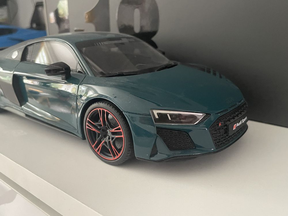 Dwa modele limitowe gt spirit / audi r8 hell /