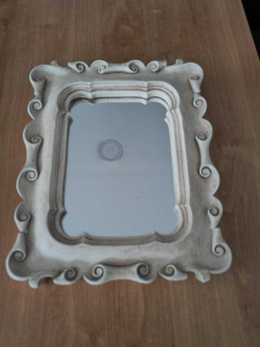 Vende-se quadros decorativos e espelhos