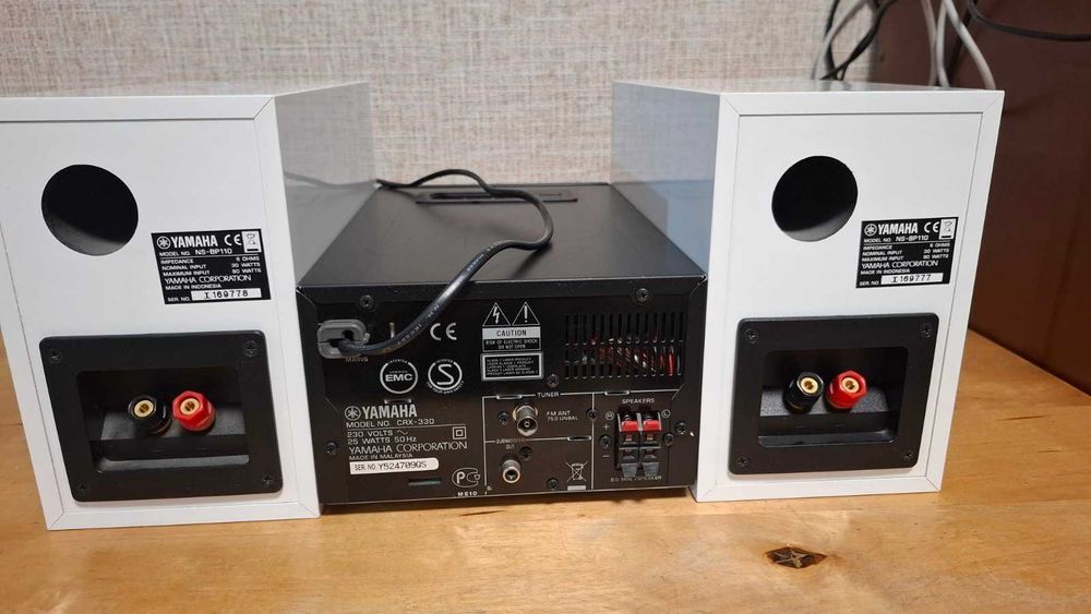 YAMAHA CRX-330 Мікросистема CD
