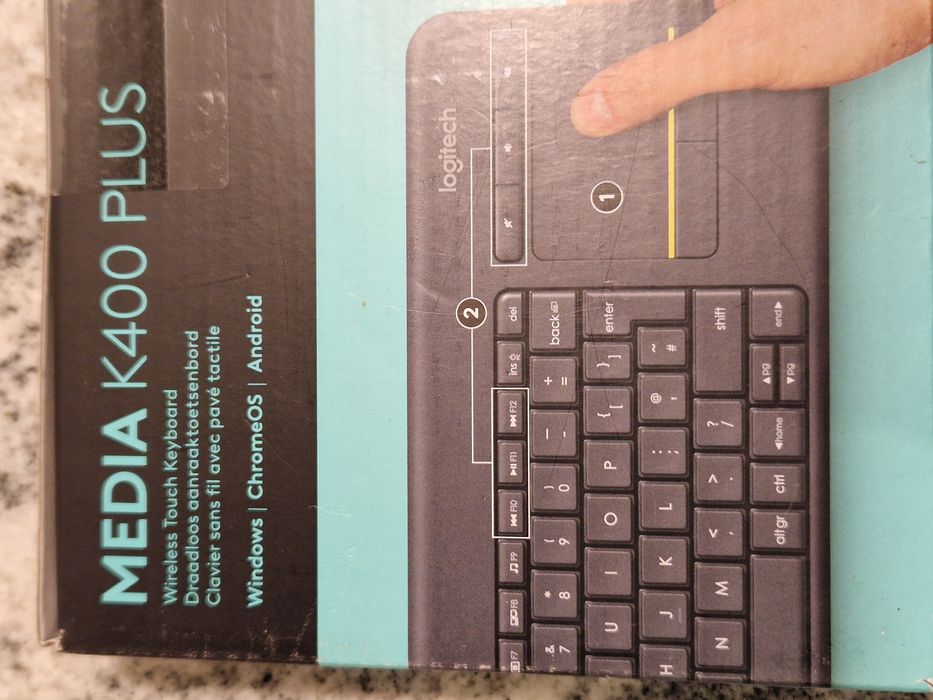 Klawiatura Logitech K400 Plus