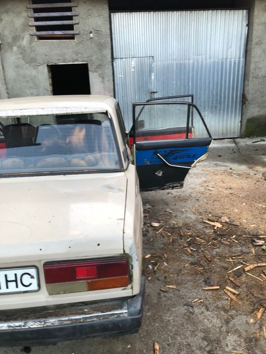 Продам ваз 2107 на ходу