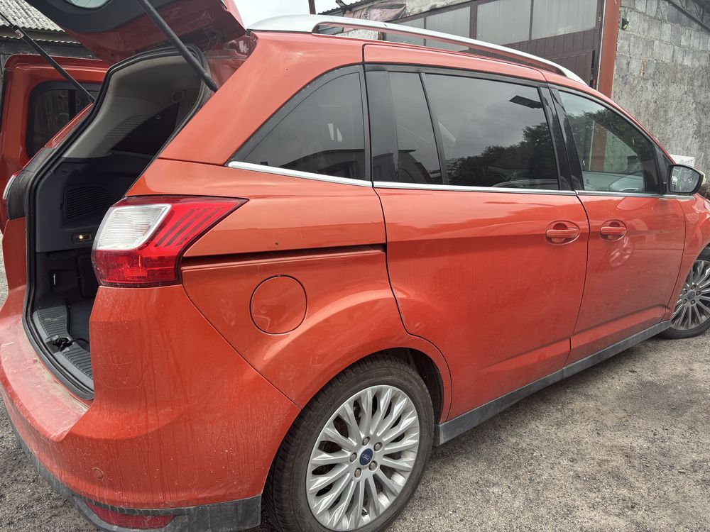 Ford Grand C-max bogata wersja